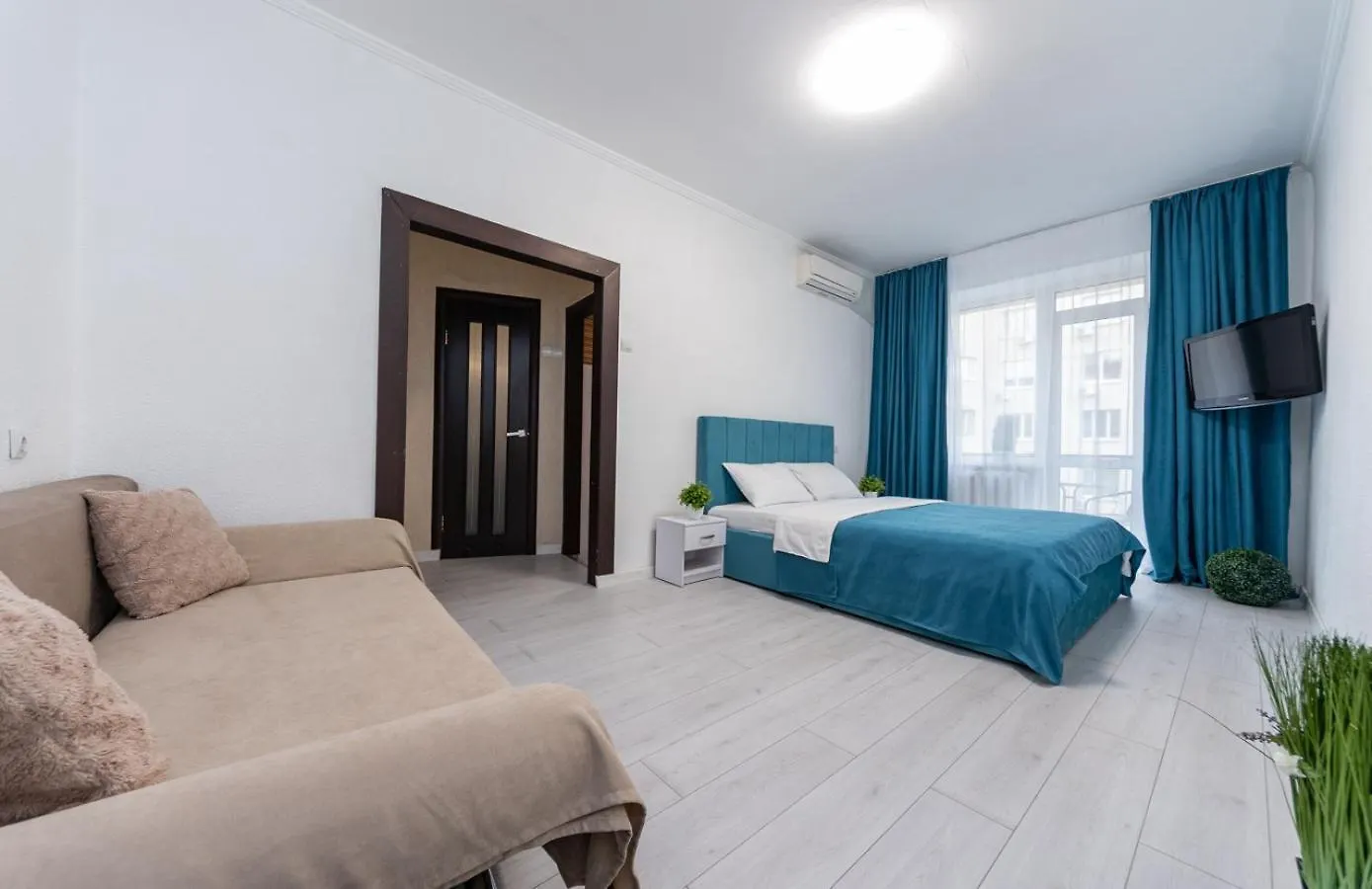 Apartament Maidan Khreschatyk 4 Street Blue Kijów